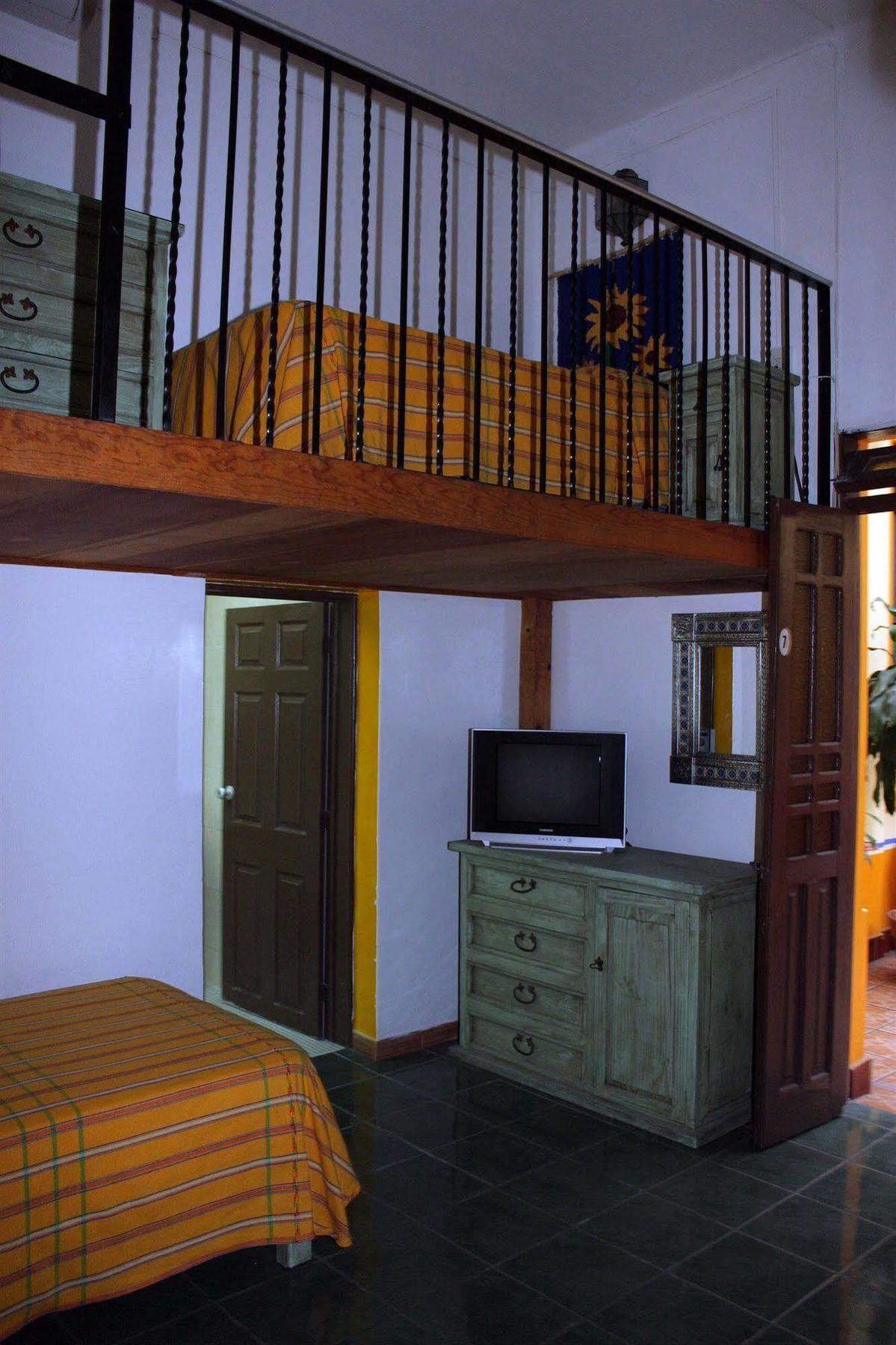 Casa Vilasanta Guadalajara Exterior photo