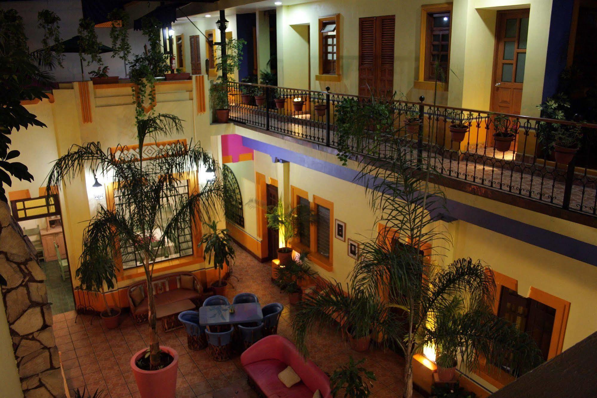 Casa Vilasanta Guadalajara Exterior photo